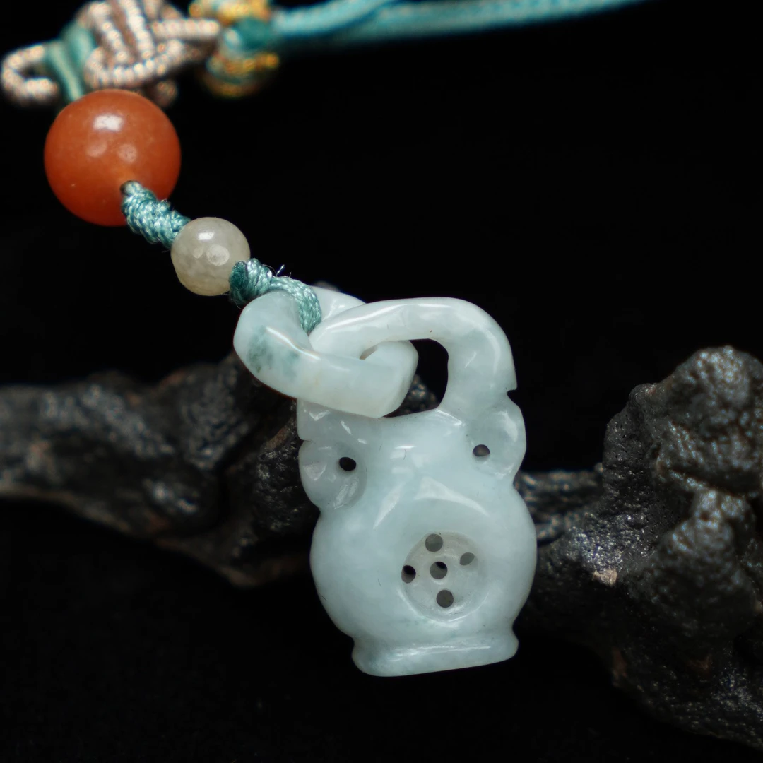 翡翠挂件 多样性发货 随机一件