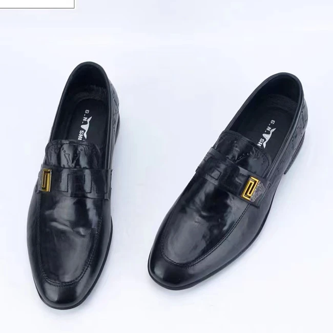 商务休闲皮鞋，黑色经典百搭舒适软底真皮休闲皮鞋