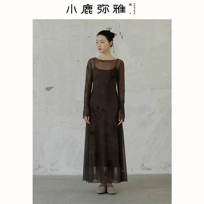 小鹿弥雅《沉香》原创新中式小众艺术感长袖网纱连衣裙两件套