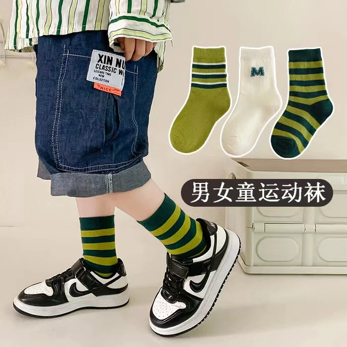 2023秋冬可爱中筒袜男女潮袜百搭绿色条纹ins潮童袜学生运动袜
