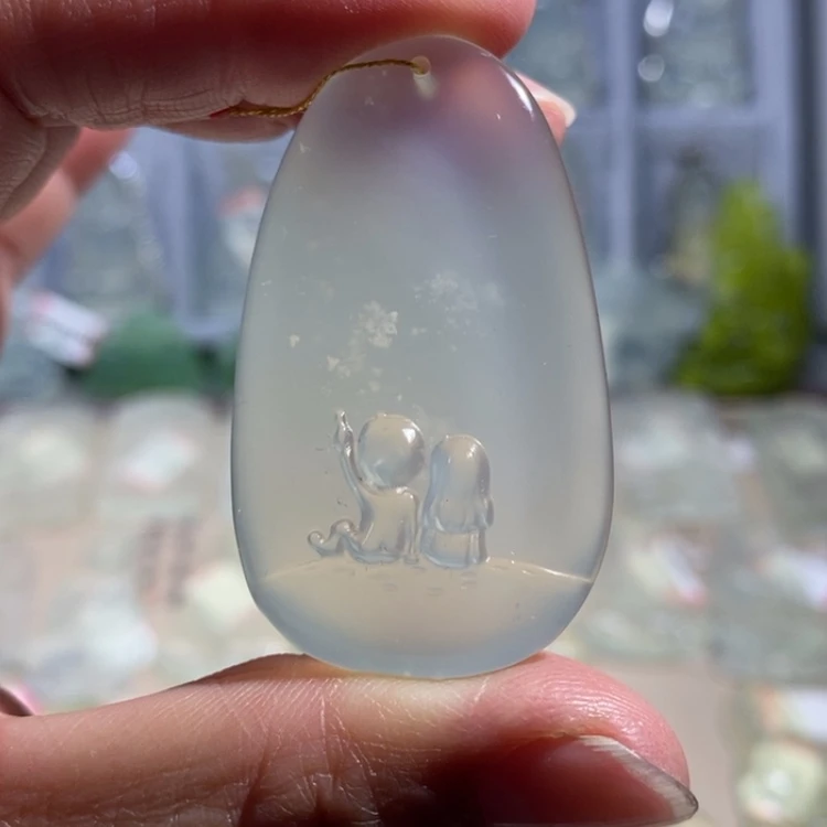 【闪购商品】蛇纹石玉颈饰未镶嵌冰***恋