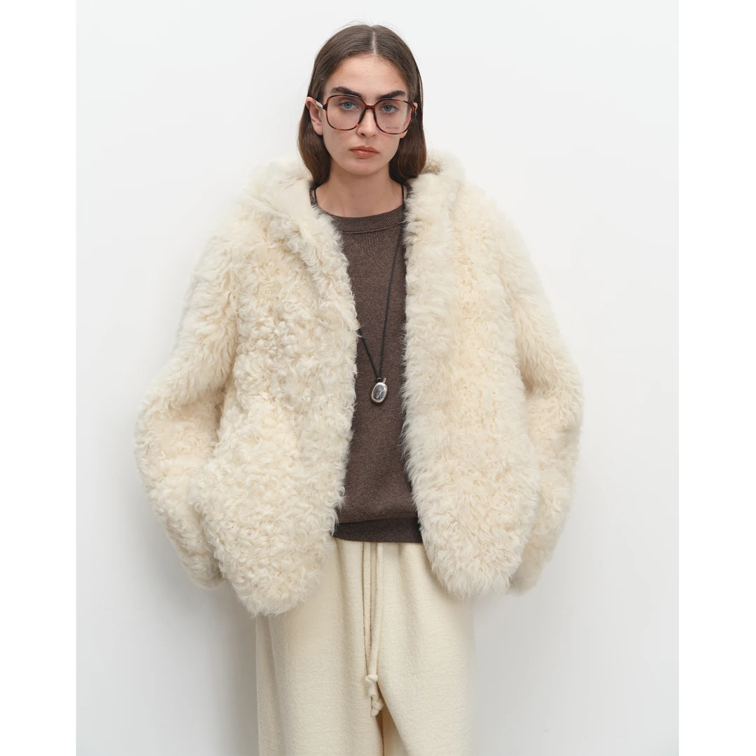 MSBEAST 慵懒风连帽减龄年轻款廓形托斯卡纳皮毛一体外套丨暖风行