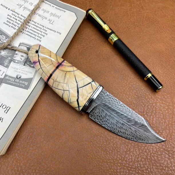 诚茜手工制作羽毛纹大马高端收藏级多功能户外手把肉小刀水果刀