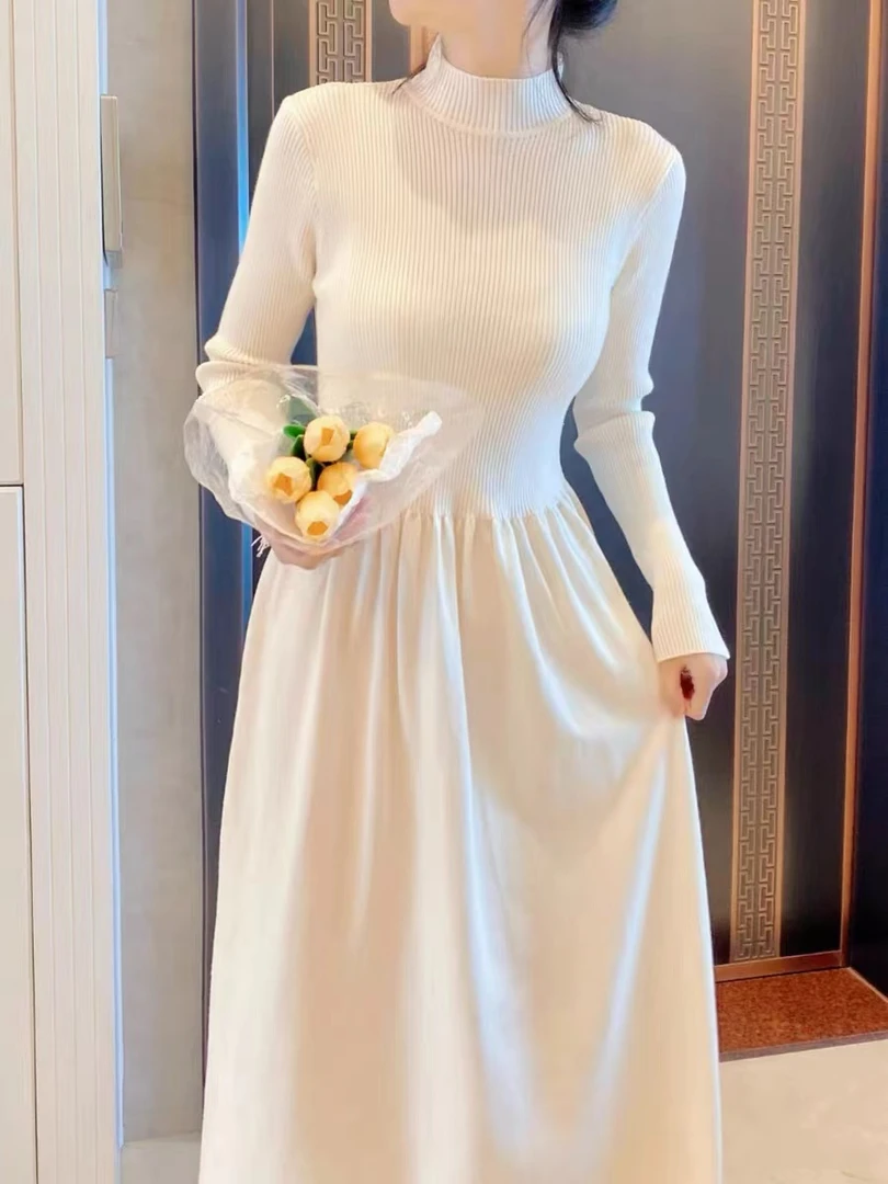 针织毛衣裙过膝内搭打底配大衣的长袖连衣裙女秋冬新款外穿长裙子