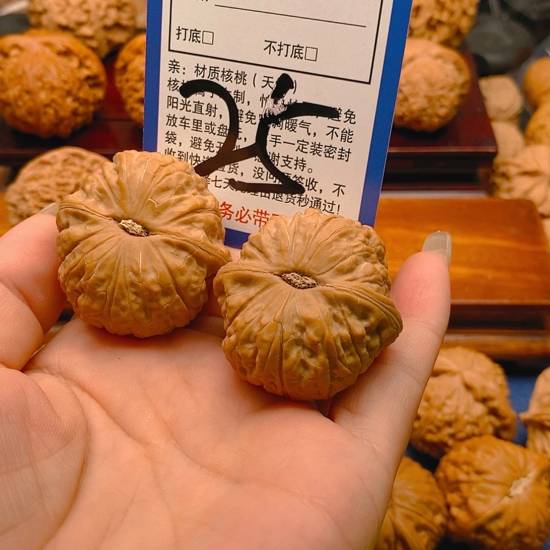 桃核吊坠乾隆磨狮子头37