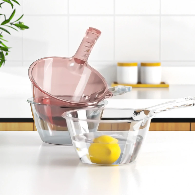 家用厨房摔不破水勺加深加厚长柄塑料大号创意透明舀水瓢洗菜勺子