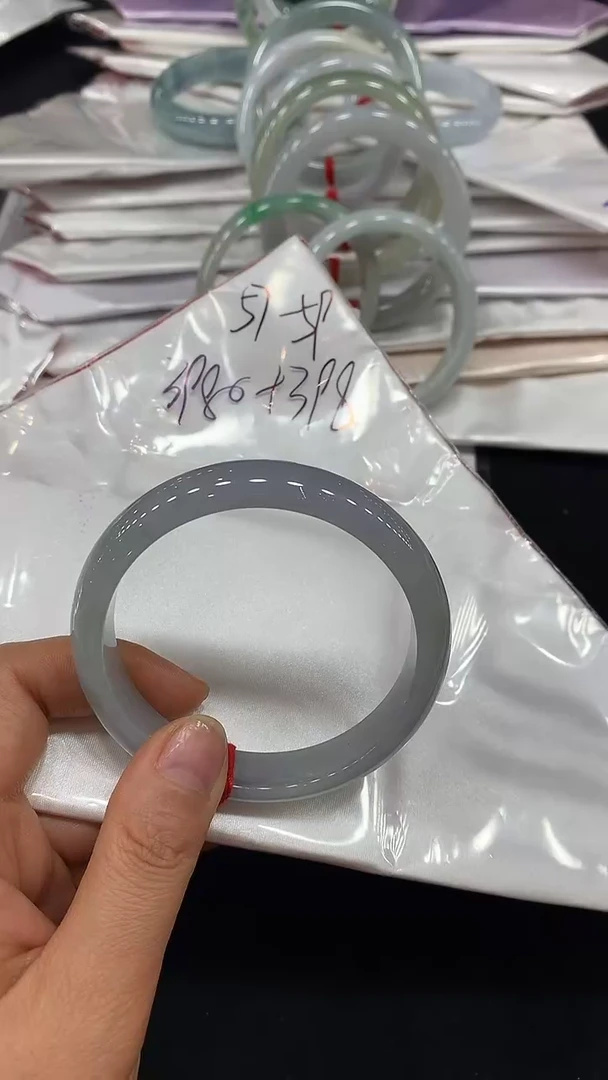 【闪购商品】翡翠手镯未镶嵌正圈57-59买断价不退换
