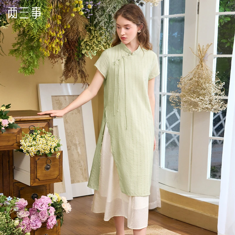 两三事江南新绿 新中式盘扣立领连衣裙S24XLY150