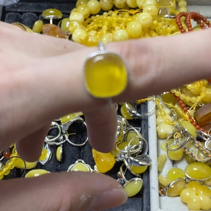 蜜蜡裸石银S925镶嵌戒指