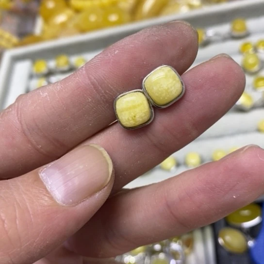 蜜蜡裸石银S925镶嵌耳钉