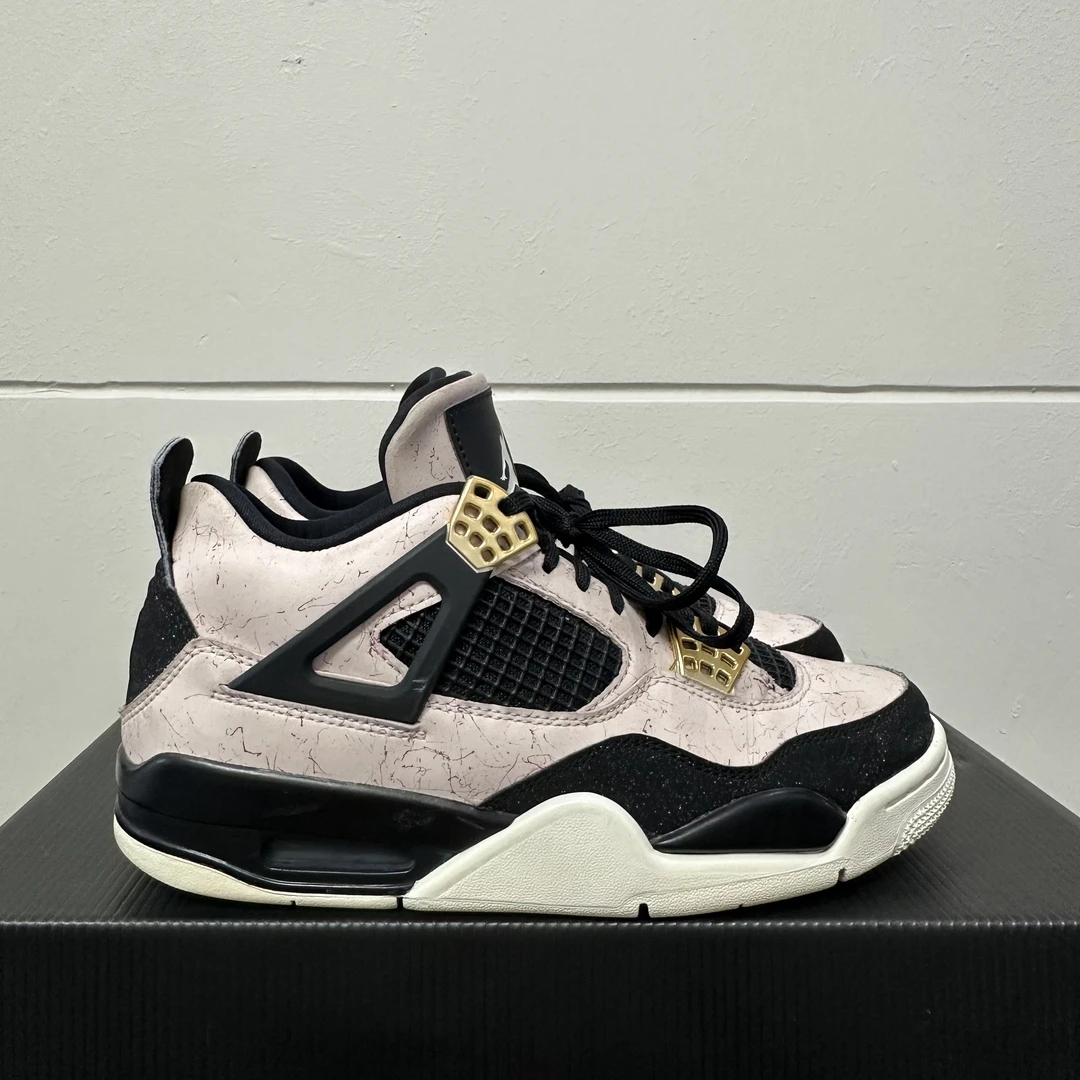 AJ4 大理石粉/40码/98新/毒2899/无原盒/AQ9129-601