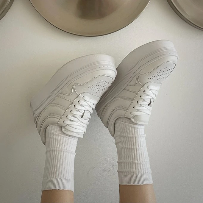 Iisa同款【6厘米厚底】明星同款爆款增高时尚百搭休闲鞋网红白鞋