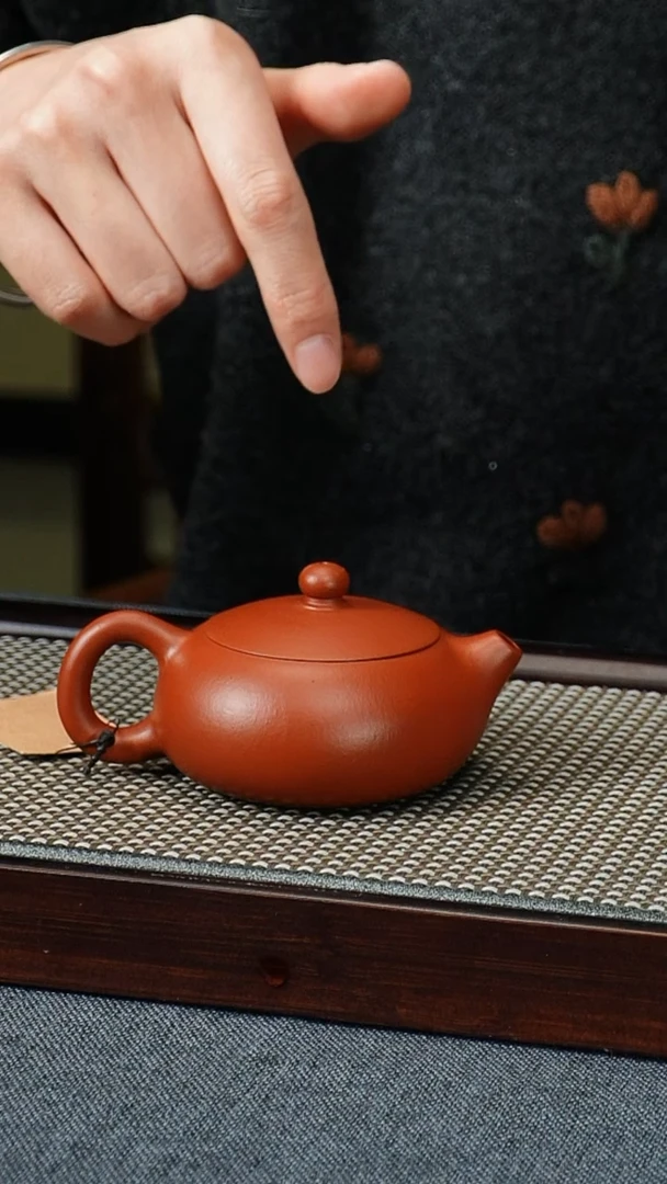 【闪购商品】紫砂茶壶S1880朱泥半月