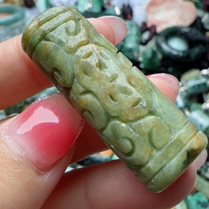 翡翠颈饰未镶嵌天然A货75