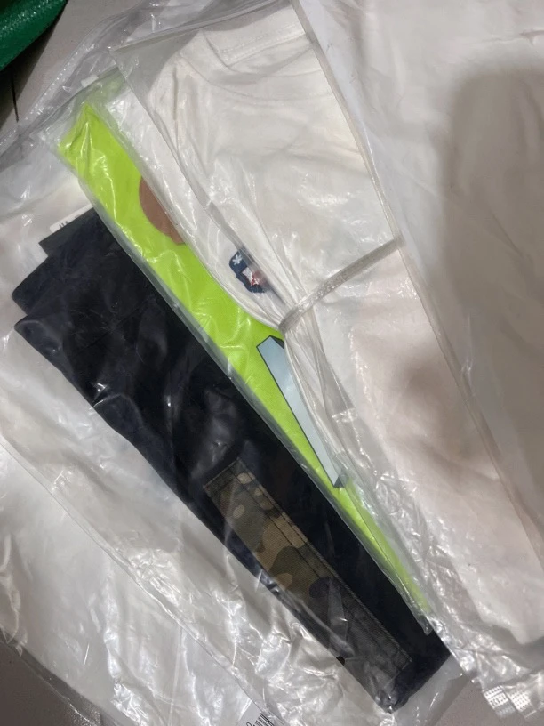 奇伟鞋服C301-400