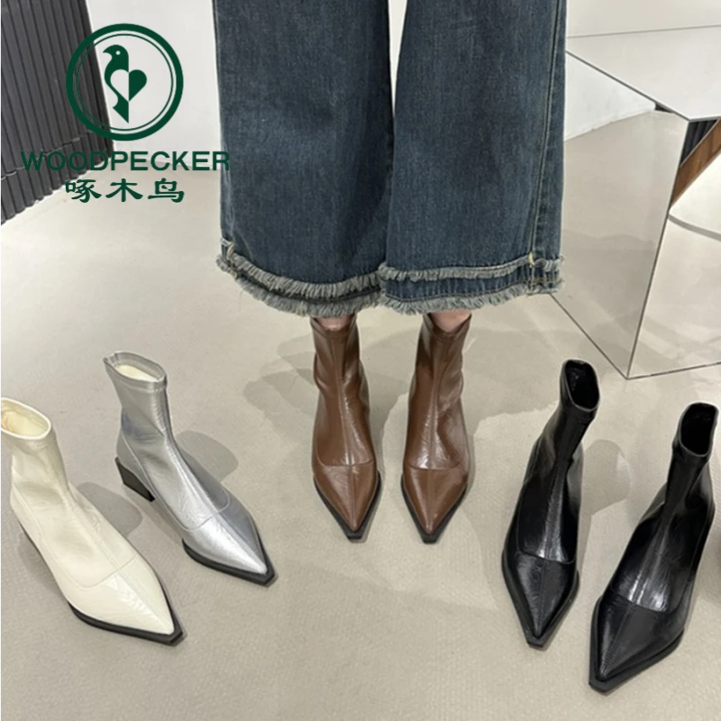 啄木鸟2025秋冬新款百搭软皮舒适尖头粗跟短靴显瘦低跟时尚瘦瘦靴