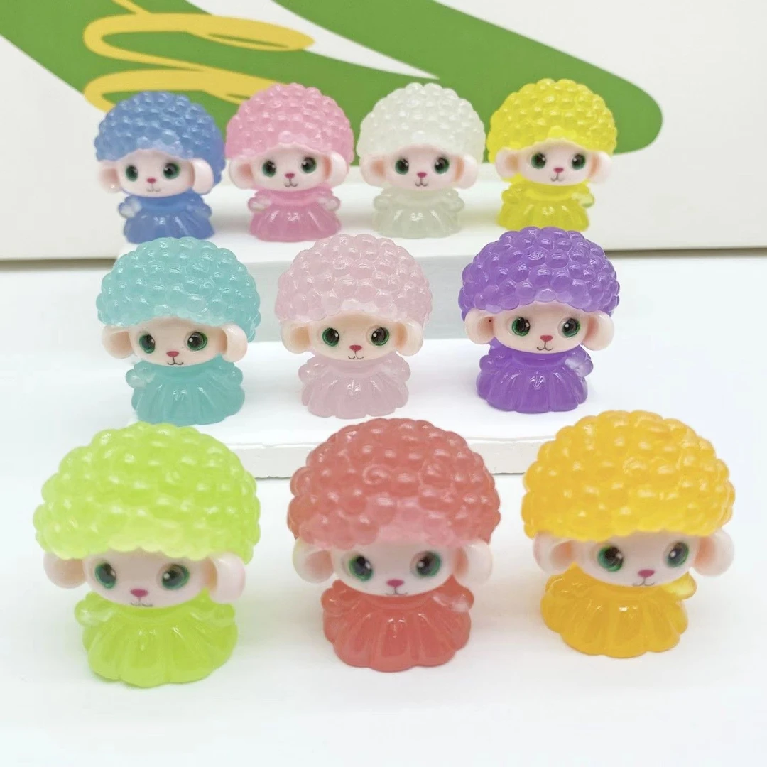 【东北直播拆对对碰】卡通立体夜光小羊女孩树脂配件 diy饰品