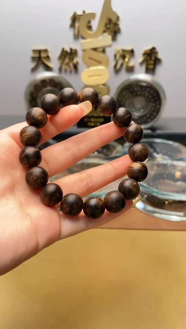 【闪购商品】沉香手串C帝王雷击留疤古董老白棋1.2单圈HH