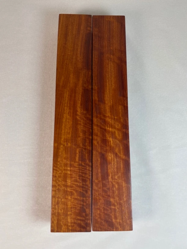 红木镇尺大果紫檀水波纹了，写字画画必备