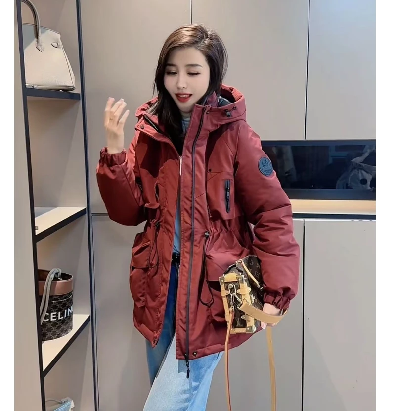 1110新款冬季冲锋衣贴标加厚保暖外套短款大码圆标