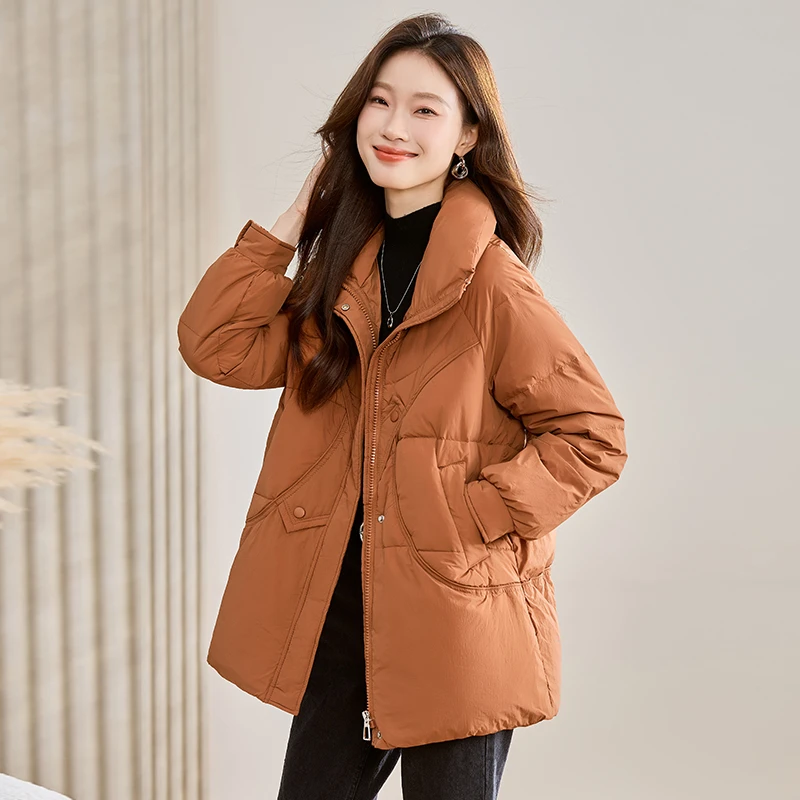 高端羽绒服女中长款冬季2025新款妈妈宽松立领白鸭绒保暖轻薄外套