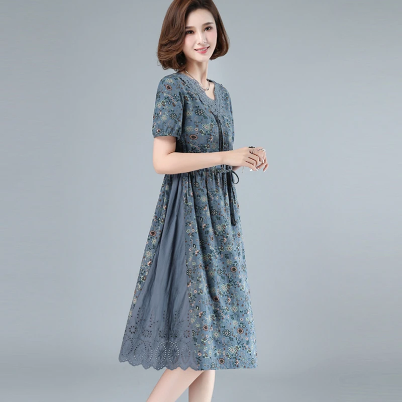 碎花夏季连衣裙女2025新款中年妈妈高端显瘦气质系带收腰棉绸裙子