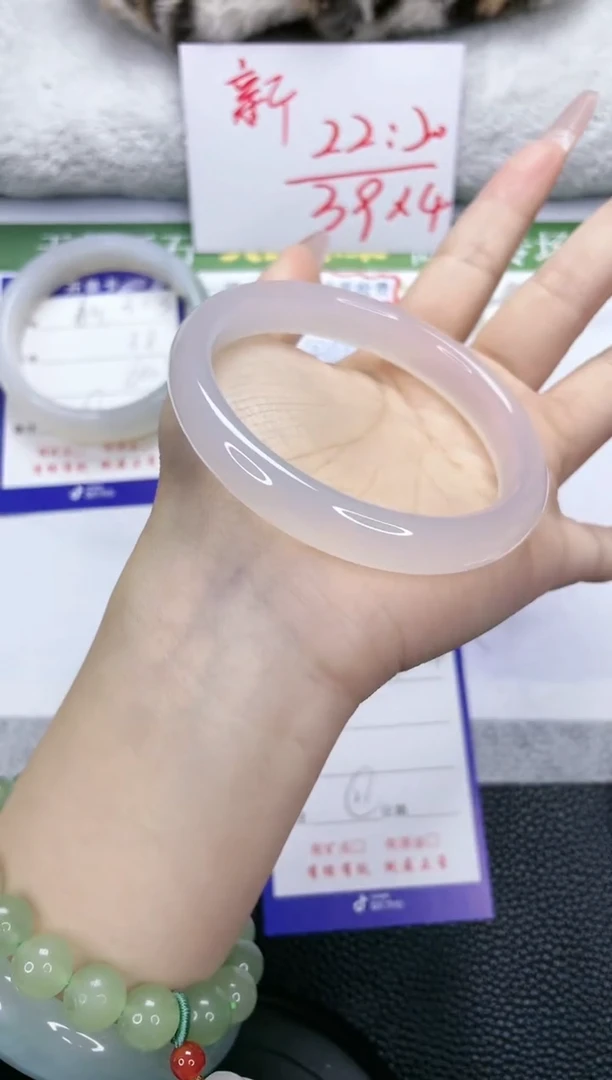 【闪购商品】石英质玉手镯未镶嵌314-61