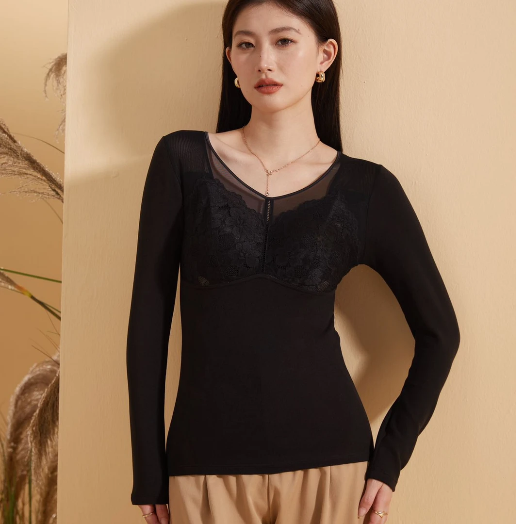 8310 V领蕾丝款长袖上衣