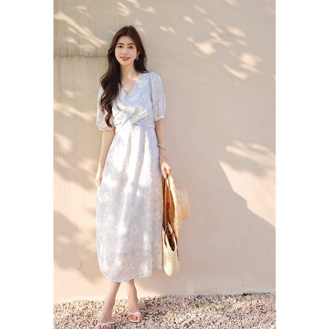 DY大芽限定【仲夏夜之梦】2024夏季绑带碎花显瘦连衣裙1420673LP