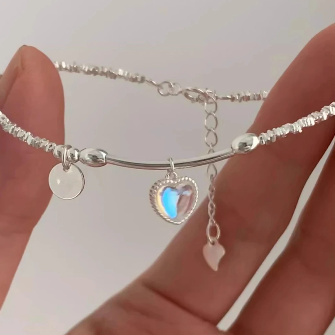 圆牌爱心手链女新款简约小众手串设计不规则手链ins