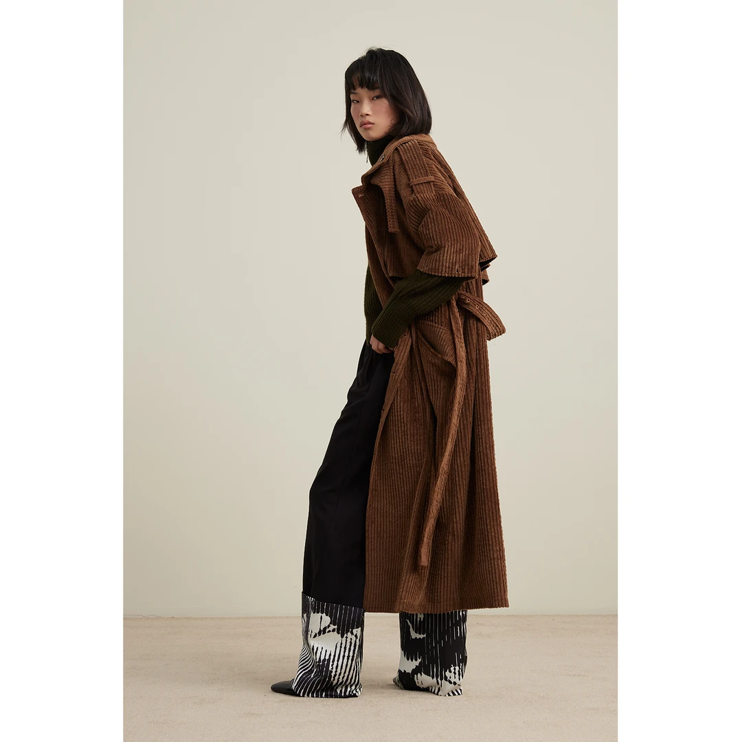 SIP CLASS咖⾊可拆卸袖⼦灯芯绒⼤⾐