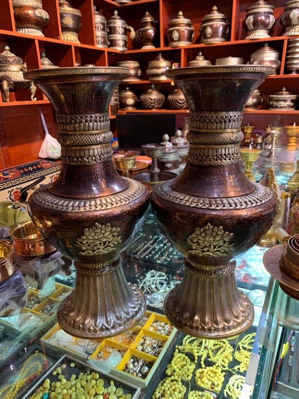 尼泊尔纯铜手工制作花瓶