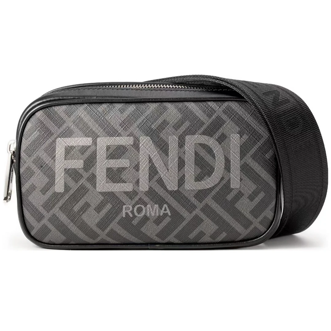 99新 FENDI/芬迪 芬迪黑色老花相机包/P96/赠送钥匙扣