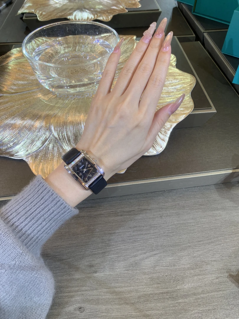 【拍皮带送钢带.贝】DIFULI正品镶钻气质时尚方形轻奢优雅防水手表