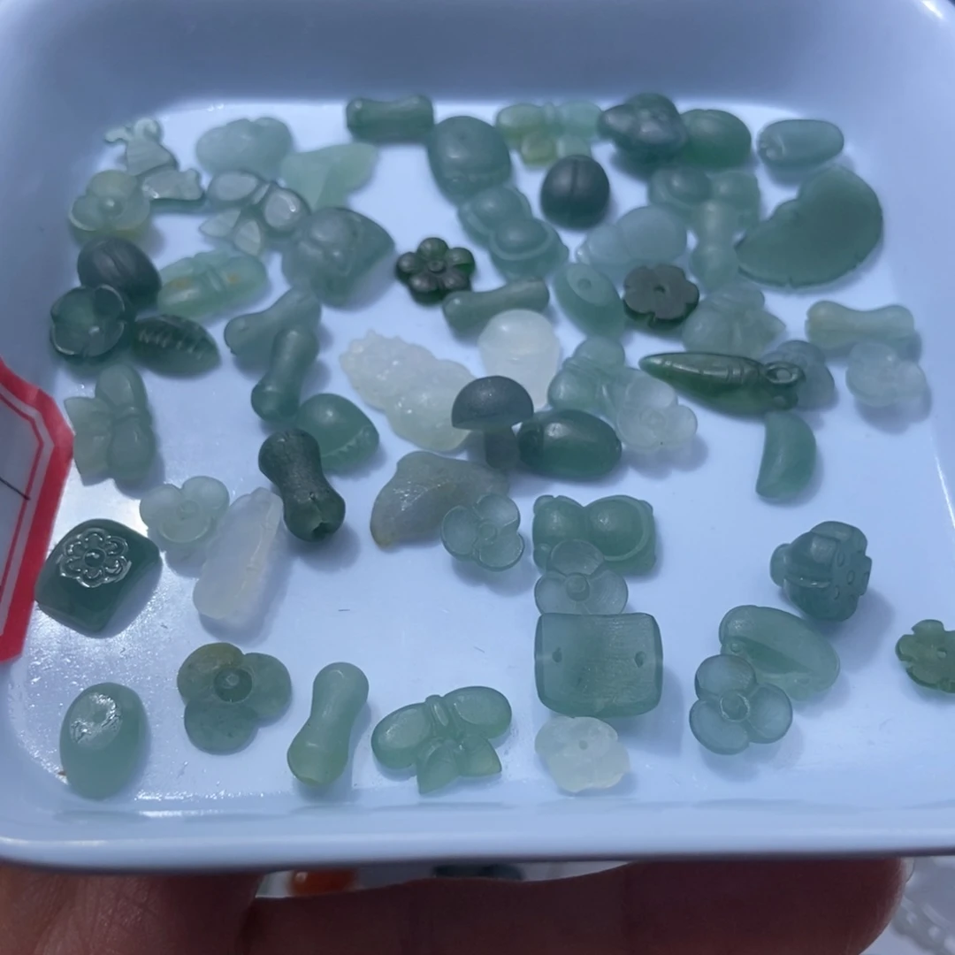 定制翡翠未镶嵌翡翠38元一个