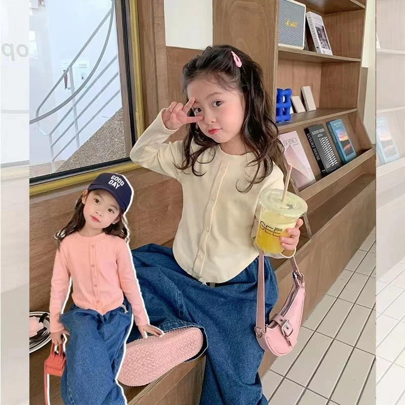 女童春秋修身糖果色打底衫24新款洋气上衣女宝韩时尚排扣长袖T恤