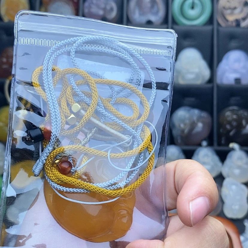 【闪购商品】玛瑙/玉髓颈饰合金琴*头