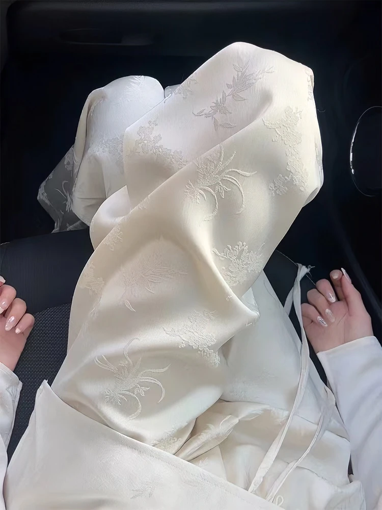 新中式国风提花阔腿裤女春季2025新款设计高级感直筒垂感冰丝裤子