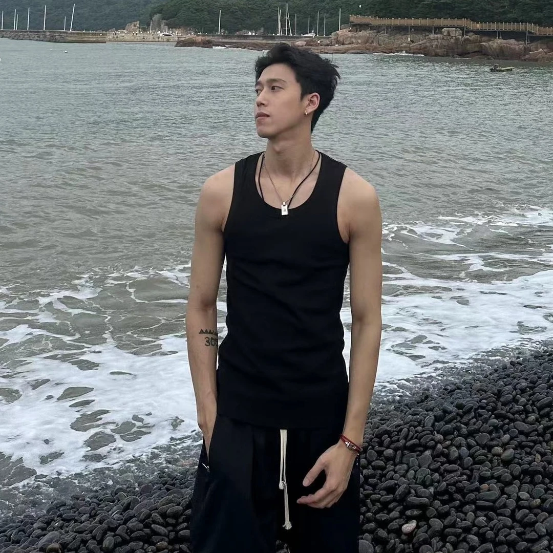 LIMOU重磅美式显壮运动打底健身bv版弹力螺纹坎肩黑白色背心男士