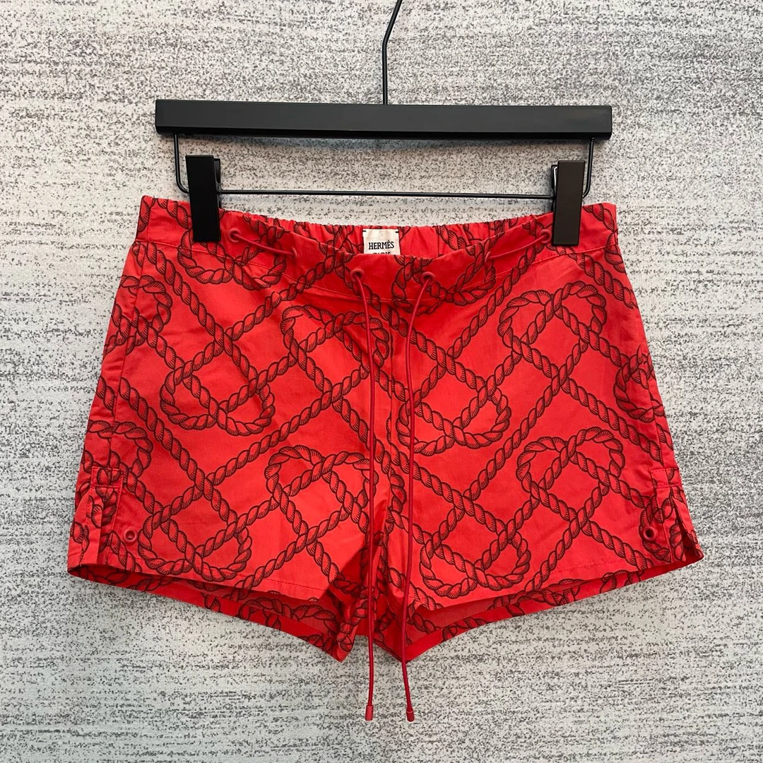 HERMES/爱马仕/红色绳结爱心户外连帽短裤/尺码34/98新/WX108581