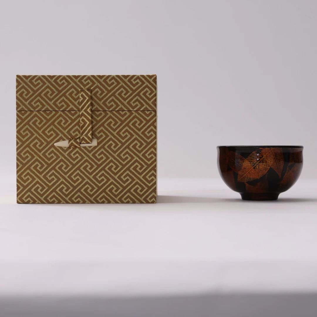 《天目木叶漆盏(瓷胎)》·天目漆器髹漆工艺