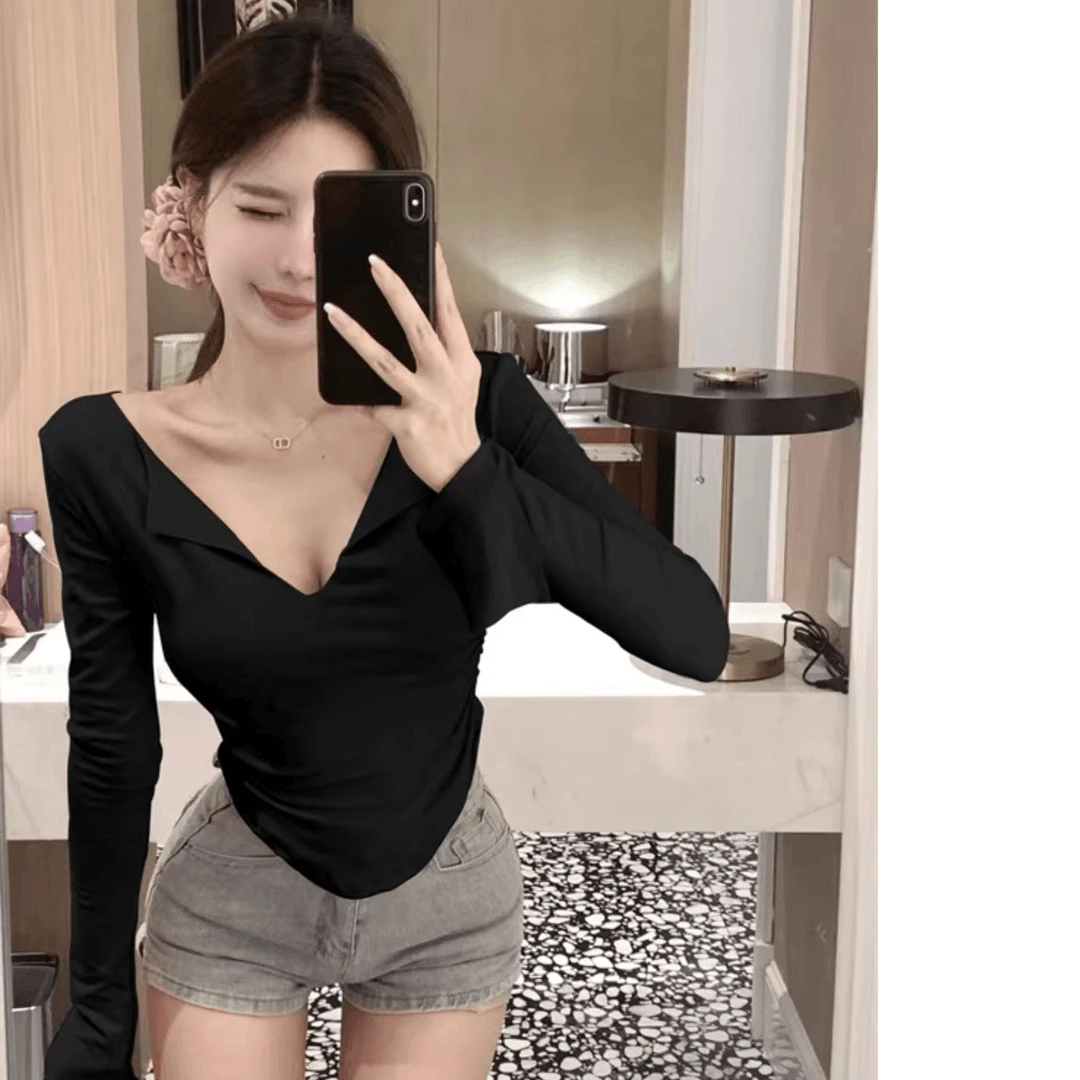 迈沃格 小厨娘  小众设计翻领纯欲性感辣妹修身收腰显瘦打底上衣