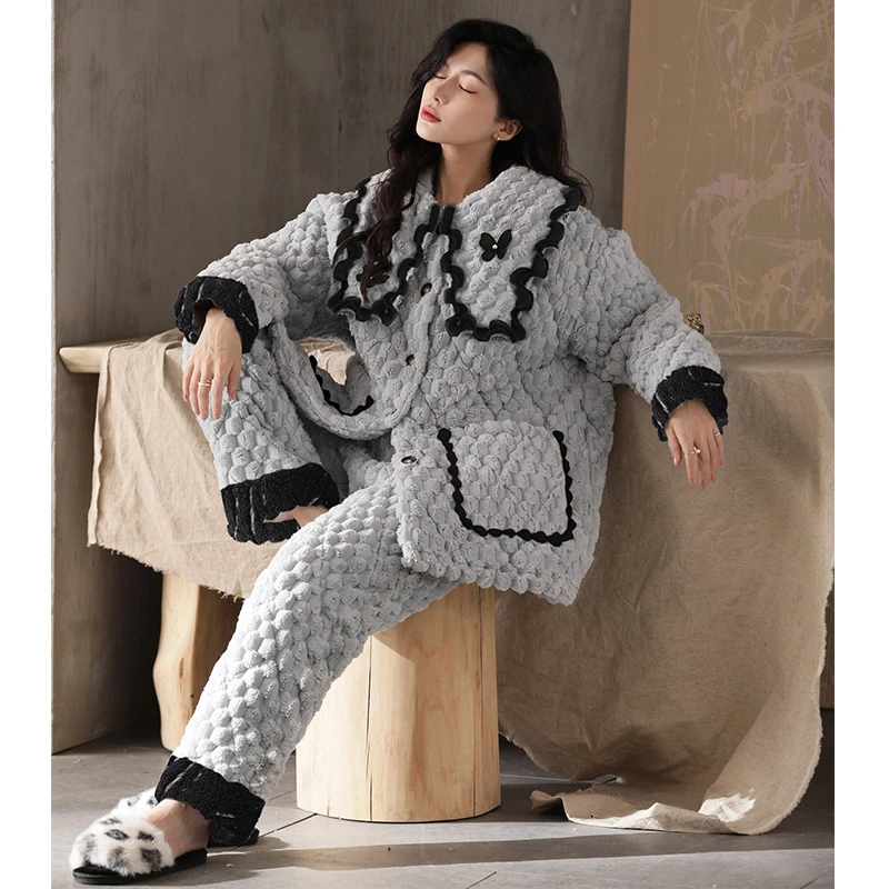 2025原创三层夹棉蕾丝蝴蝶女款睡衣家居服套装加绒