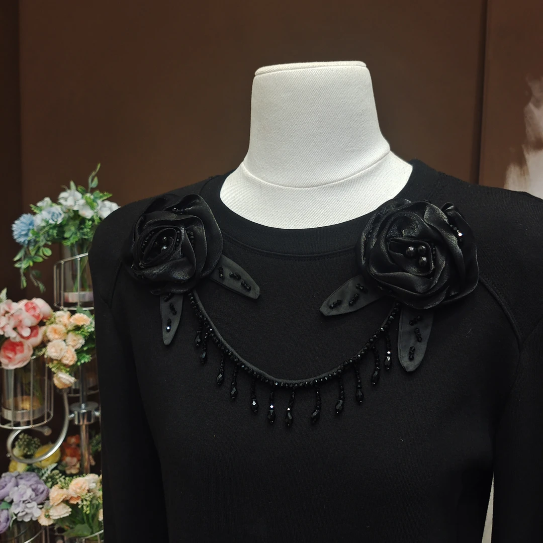 黑白珠光玫瑰花流苏别针款AZ015