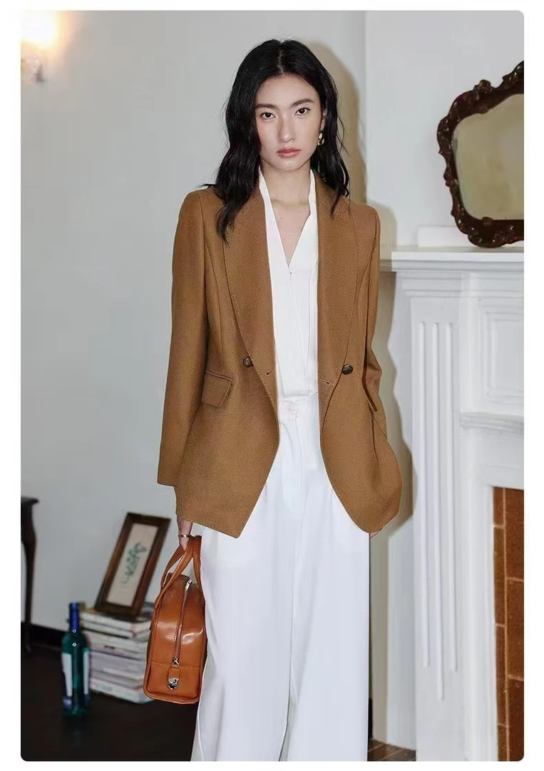 琴宝精选品质高货设计款外套W-731