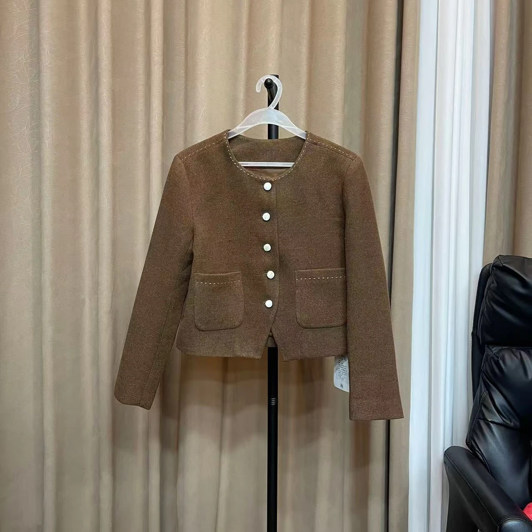 琴宝精选品质高货设计款外套W-689