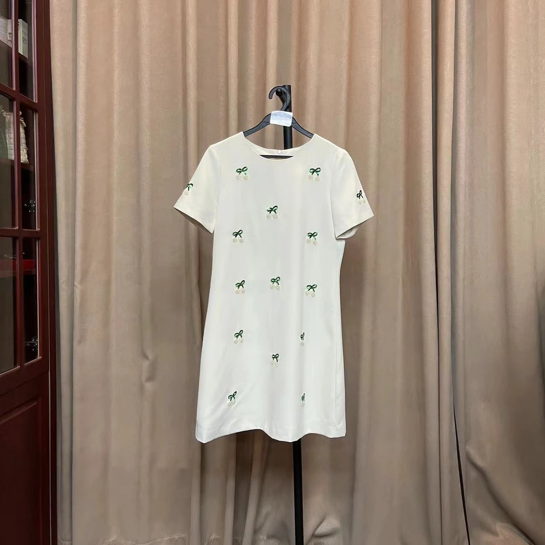 琴宝精选女装 南油夏季设计新款连衣裙（长86）LB-1354