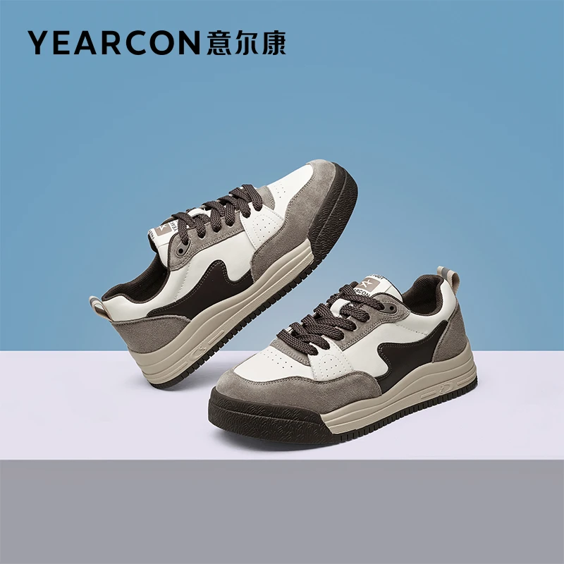 意尔康女鞋板鞋平底春秋新款真皮厚底防滑女复古德训鞋29206W