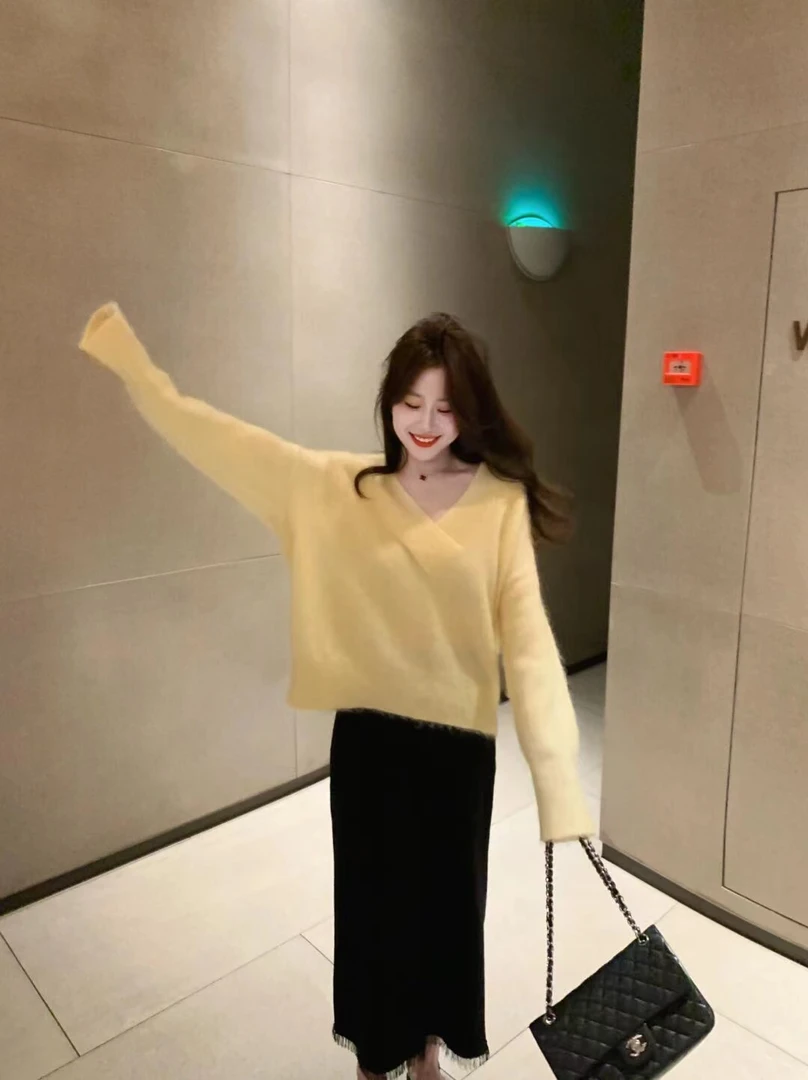气质淑女高级感百搭女上衣辣妹学院风小个子秋装丁达尔穿搭2024年