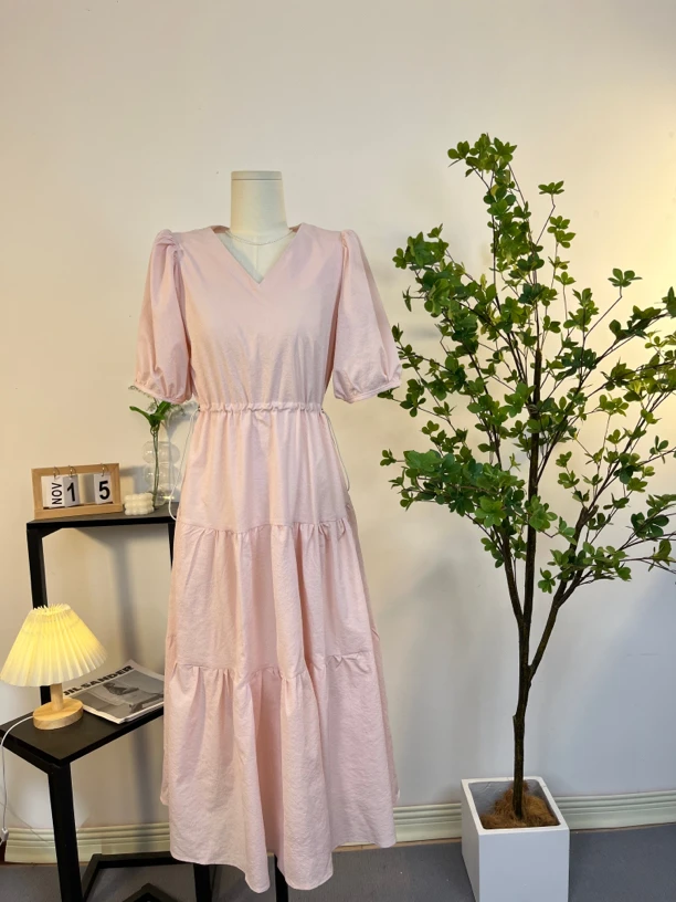 Ame-新款夏季气质长裙 v领 大方 显瘦--no退no换